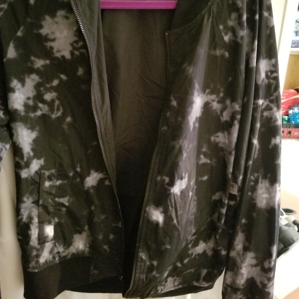 Bomber jacket - Picture 3 of 4